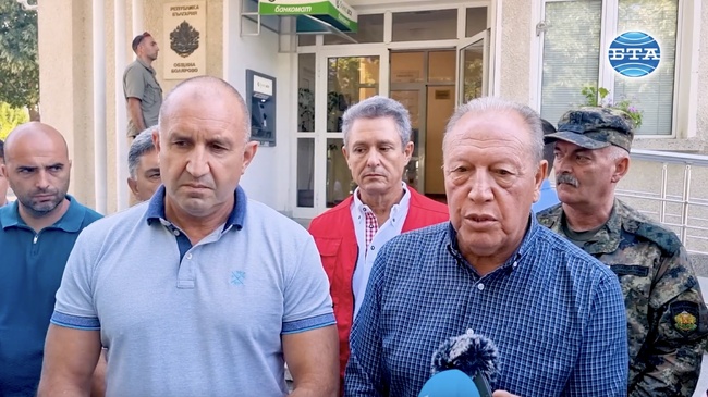 Има спешна нужда от 20 фургона за временно настаняване за хората, чиито къщи изгоряха, каза кметът на Болярово