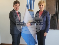 Аржентина - Невяна Митева - Леополдо Сахорес - среща