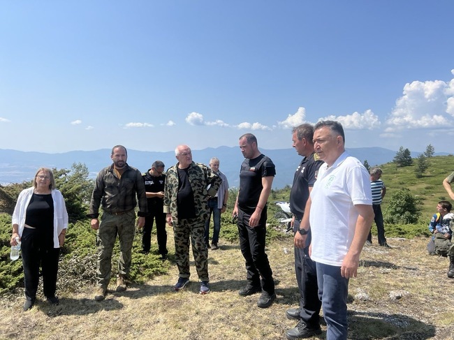 МОСВ: Пожарът в Централен Балкан е потушен