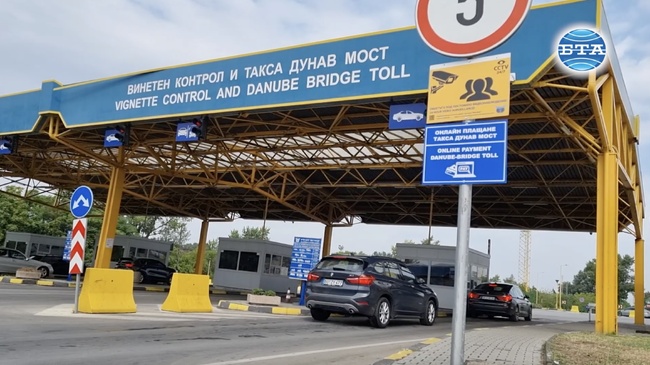 Нормално е придвижването в района на ГКПП "Дунав мост", очаква се увеличаване на трафика във вечерните часове