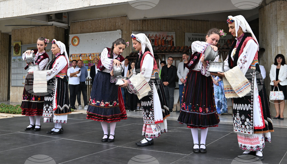 Разград - Панаир на киселото мляко и Фестивал на народните традиции - откриване