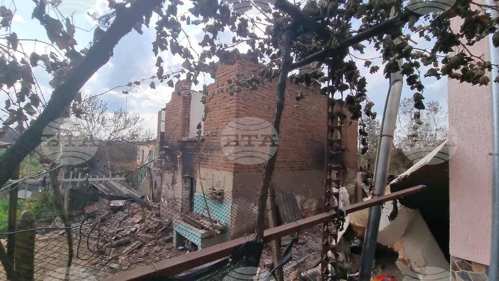 Село Воден - опожарени къщи