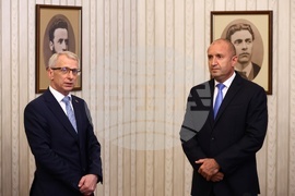 Румен Радев - мандат за съставяне на правителство - ПП-ДБ