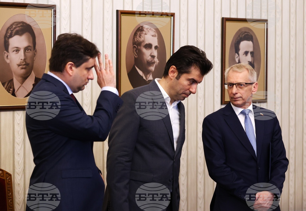 Румен Радев - мандат за съставяне на правителство - ПП-ДБ