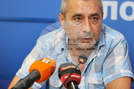 Национален пресклуб на БТА-Пловдив - Национална асоциация за защита на превозвачите и таксиметровите водачи - пресконференция