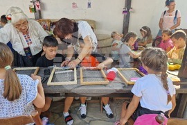 Разград - деца - работилница