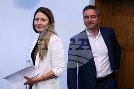 Кристиан Вигенин - Цветелина Пенкова - брифинг