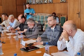 Плевен - народни представители - местна власт - дискусия