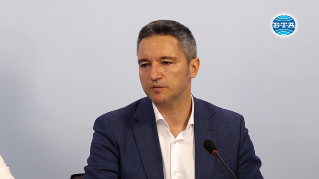 От БСП призоваха президента да направи още един кръг консултации преди връчването на третия мандат за съставяне на правителство