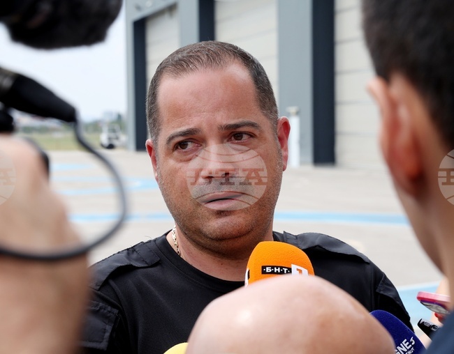 Летище Враждебна - Калин Стоянов - брифинг