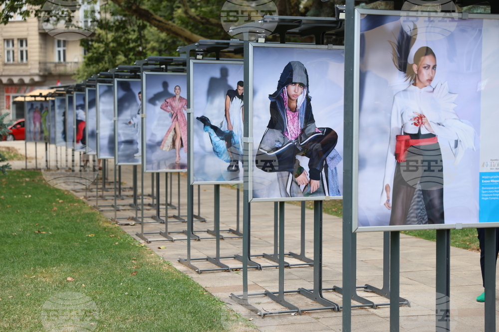 Специалност "Моден дизайн"  - изложба