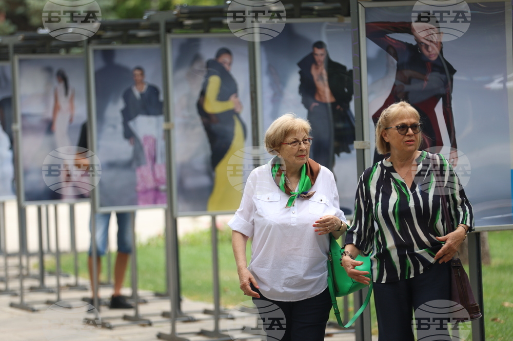 Специалност "Моден дизайн"  - изложба