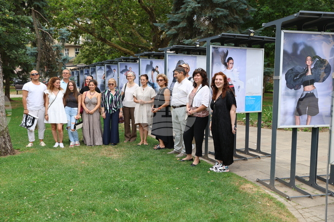 Специалност "Моден дизайн" - изложба