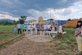 Самоков - лекоатлетическа писта - първа копка