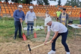 Самоков - лекоатлетическа писта - първа копка