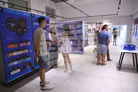 Специалност "Рекламен дизайн" - галерия "Академия" - изложба