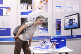 Специалност "Рекламен дизайн" - галерия "Академия" - изложба