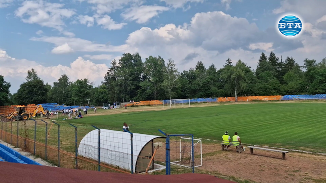 В Самоков започва ремонт на лекоатлетическата писта на стадион „Искър“
