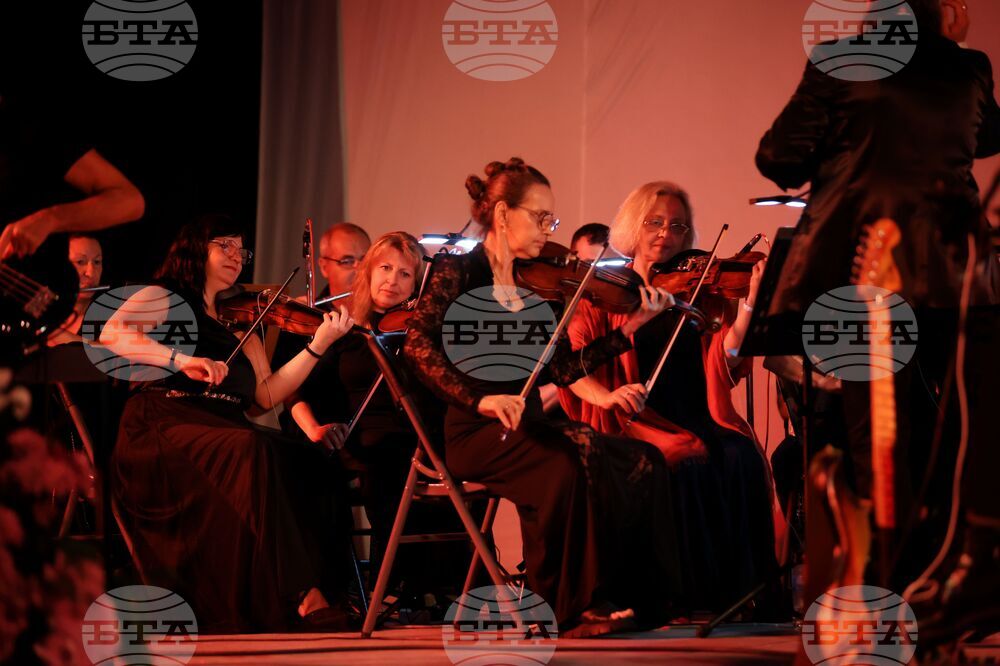 Бургас - група "Фондацията" - концерт