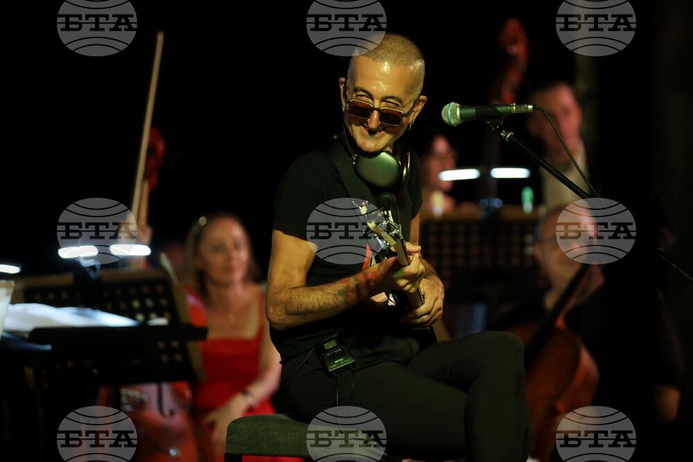 Бургас - група "Фондацията" - концерт