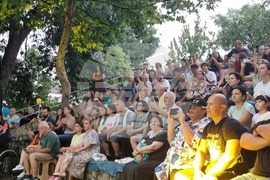 Момчилград - концерт - Б.Т.Р.