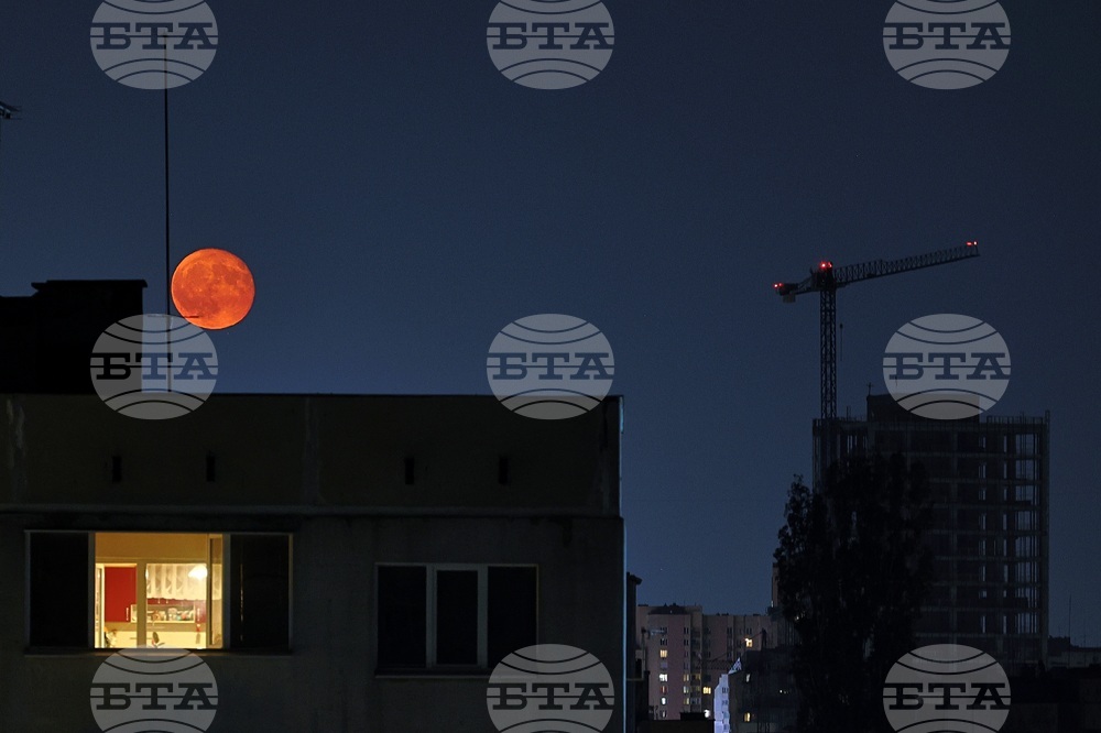 Луна - пълнолуние