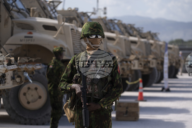 Турската отбранителна компания „Отокар“ направи първа доставка на бронирани машини „Кобра II“ за Румъния 