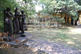 Мемориал „Гарнизонно стрелбище“  - Никола Вапцаров - поклонение