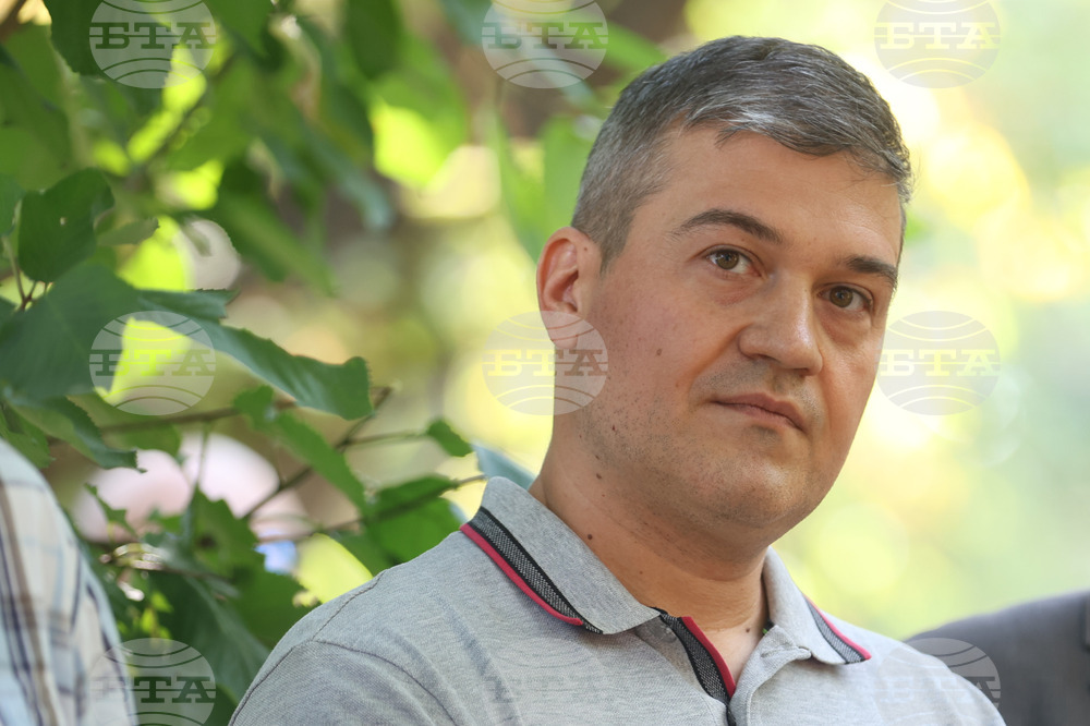 Мемориал „Гарнизонно стрелбище“ - Никола Вапцаров - поклонение