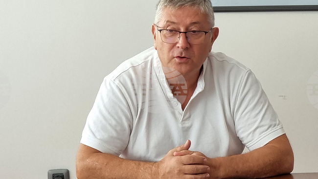 Недостиг на заварчици, инженери, геодезисти и хидролози отчитат от "ВиК - Варна" ООД