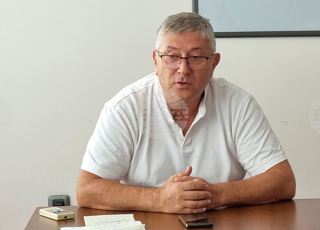 Недостиг на заварчици, инженери, геодезисти и хидролози отчитат от "ВиК - Варна" ООД