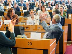 Снимка: Пресофис Цветелина Пенкова – евродепутат