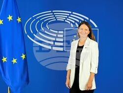 Снимка: Пресофис Цветелина Пенкова – евродепутат