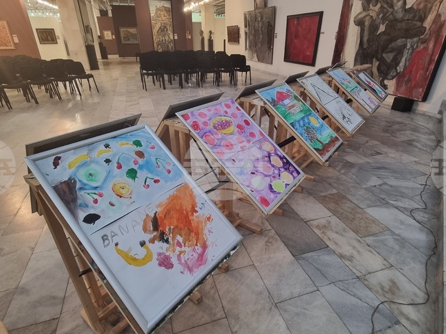 Плевен - детски изложби - ХГ „Илия Бешков“