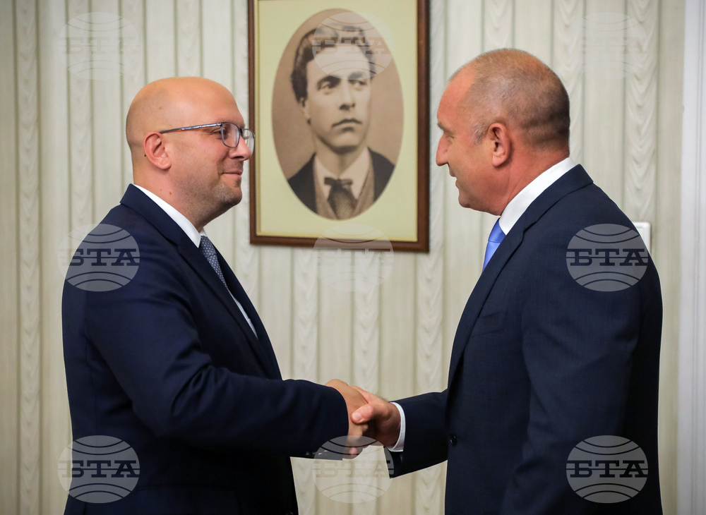 Европейският съюз е трансформираща сила за региона на Западните Балкани и следва по-активно да подпомага страните в изпълнението на критериите за членство, каза президентът Румен Радев