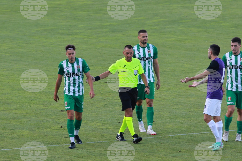 Защитникът на Янтра (Габрово) Цветелин Радев е със счупено ребро и наранен бъбрек след мача със Спартак (Плевен)