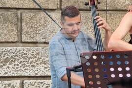 Варна - музикален фестивал „Варненско лято“ - Даниела Белчева - албум "Naive"