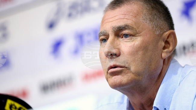 Президентът на Европейската атлетика Добромир Карамаринов за българските състезатели: "Това са млади хора и бъдещето е пред тях"