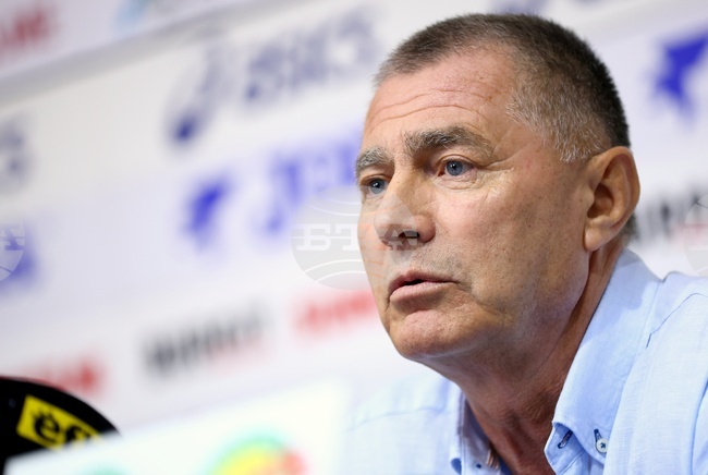 Президентът на Европейската атлетика Добромир Карамаринов за българските състезатели: "Това са млади хора и бъдещето е пред тях"