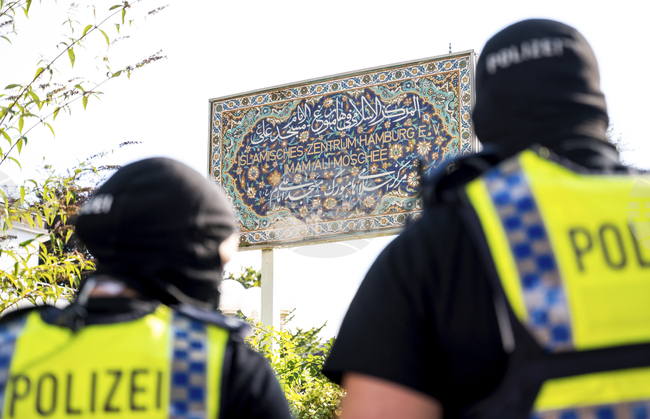 Германската полиция разкри предполагаем терористичен заговор, свързан с измами с електроника