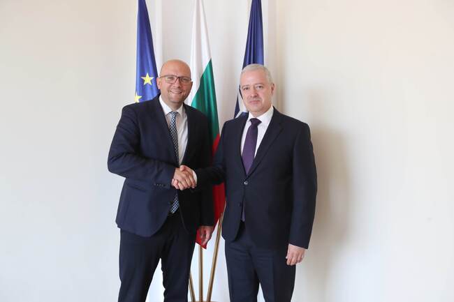 МВнР: Заместник-министър Иван Кондов проведе днес среща с Мануел Сарацин, специален представител за Западните Балкани в МВнР на Германия