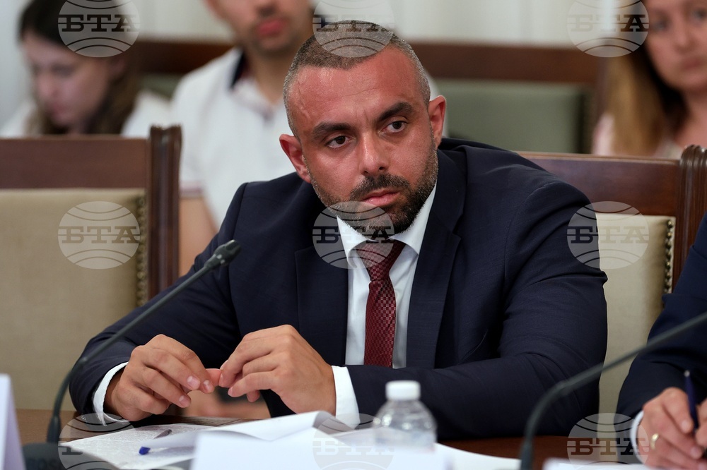 Народно събрание - Временна комисия - Исторически парк