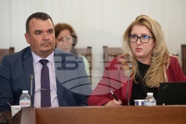 Парламент - Комисия по земеделието, храните и горите