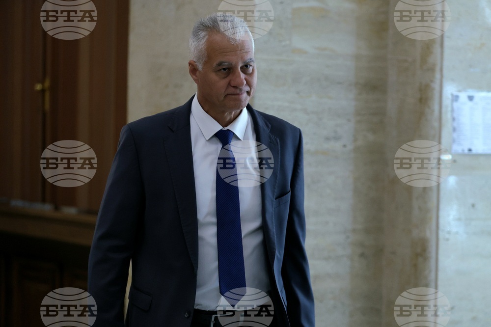 Народно събрание - Временна комисия - Исторически парк