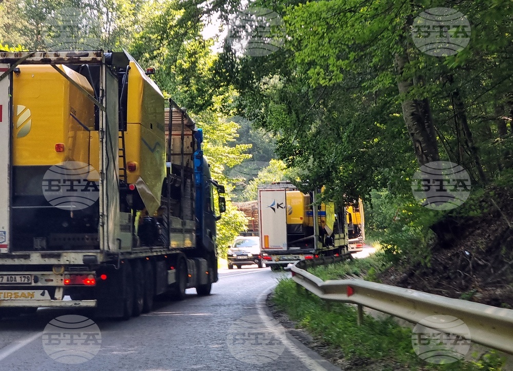 АПИ е изпратила до КЗК искане за предварително изпълнение по обществената поръчка за избор на проектант за тунел под "Петрохан", съобщи Виолета Коритарова