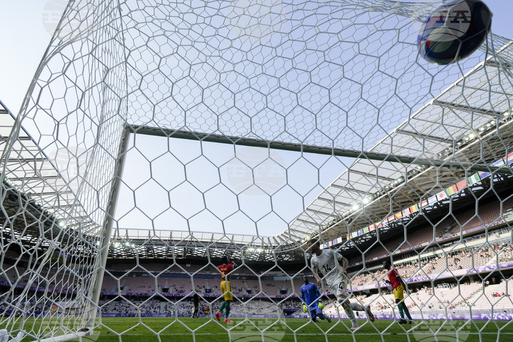 Лудогорец и ЦСКА-София наблюдават гвинейското крило на азербайджанския Зира Салифу Сума