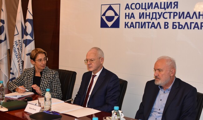 АИКБ отчете повишение на индекса „Икономика на светло“ за 2021 до предкризисни нива