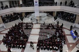 Бургас - БСУ - церемония по връчване на дипломи