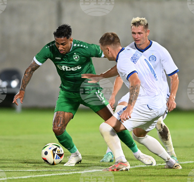 Динамо (Минск) с трудно придвижване до Разград, всички футболисти в групата на треньора Скрипченко са здрави