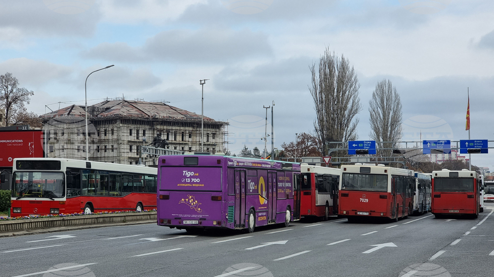 Република Северна Македония - градския транспорт - протест